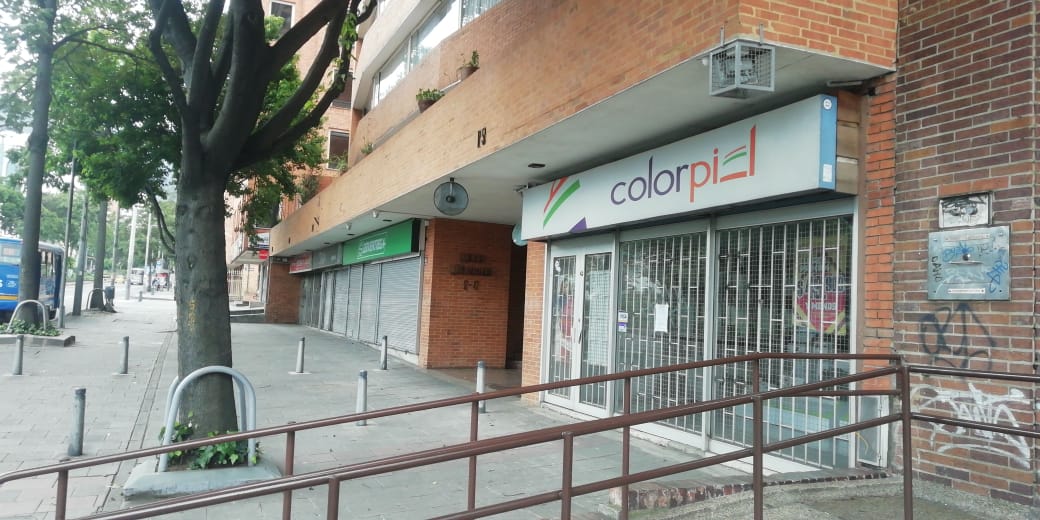 verinmuebles 141 045 EXCELENTE    LOCAL AVENIDA CALLE 72