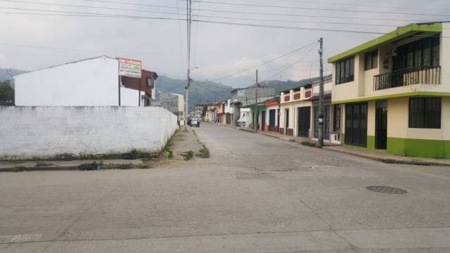 TE VENDEMOS Lote ESQUINERO de un Área de 484 m2, en Líbano-Tolima.