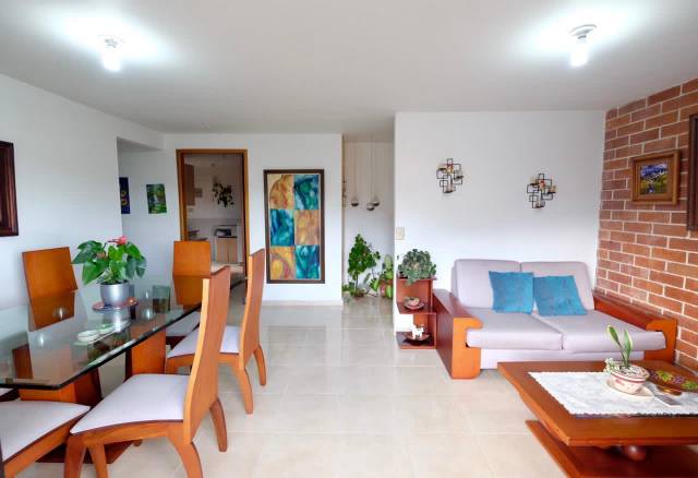 Venta Apartamento Moderno en Reservas del Bosque, barrio Ambalá