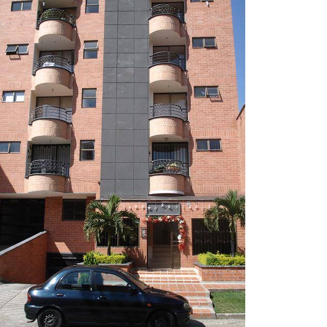 * APARTAESTUDIO PARA ARRIENDO EN LAURELES