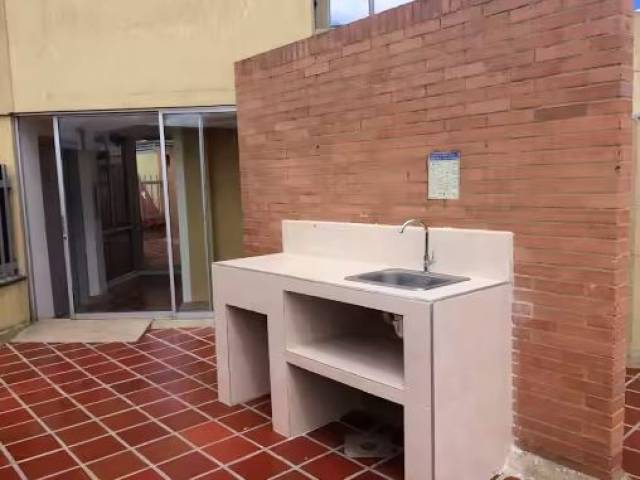 Venta de apartamento en edificio Carmel Reservado etapa 1