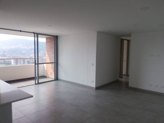 Excelente Apartamento en El Esmeraldal, URBANIZACION ROSSET