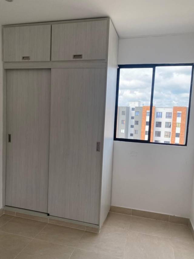 ALQUILER APARTAMENTO COJUNTO RESIDENCIAL PINARES