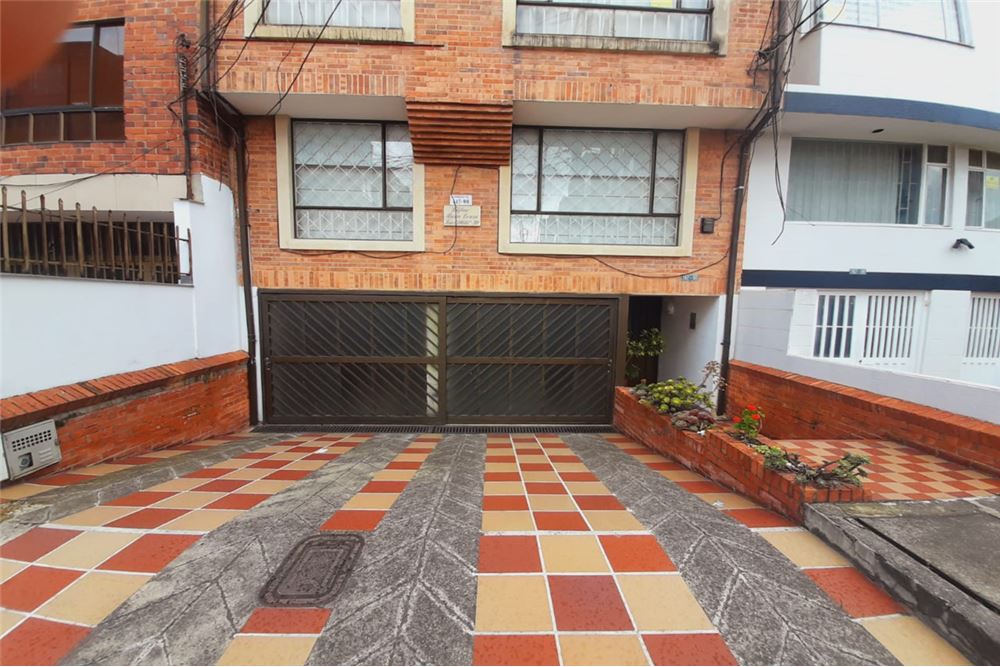 Se vende apartamento, sector Capri, Cedritos