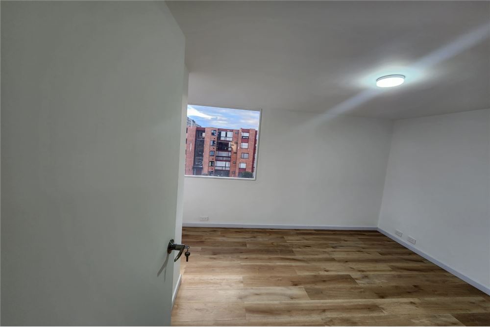 Hermoso apartamento en venta en Mazuren 4