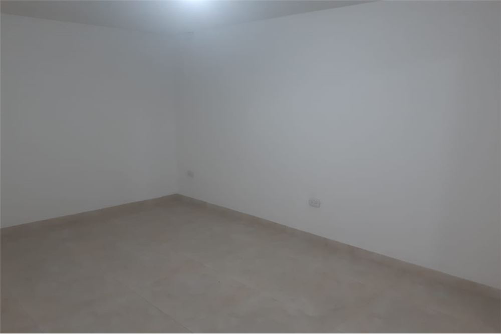 PARA INVERTIR CASA 3 PISOS INDEPENDIENTE EN VENTA