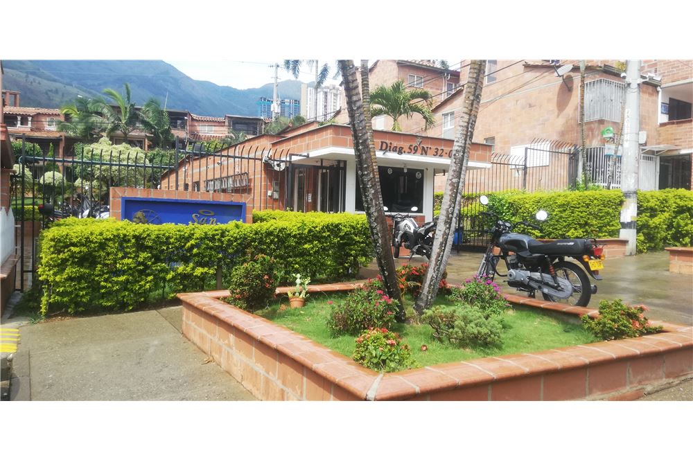 Casa en venta en Bello- Niquia
