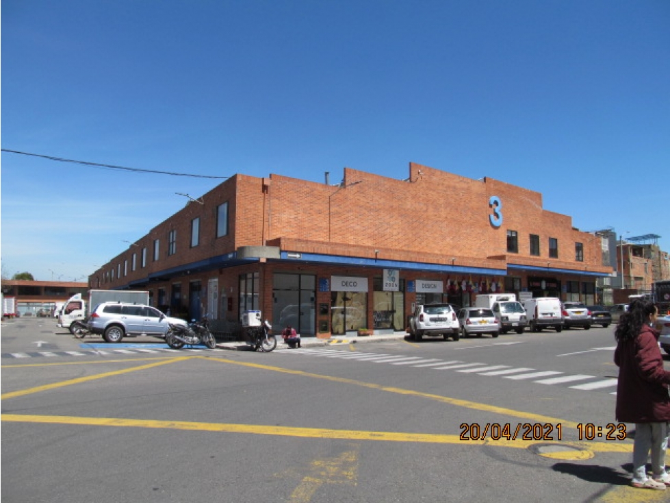 BODEGA EN ARRIENDO / SAN ANTONIO NORTE / SAE