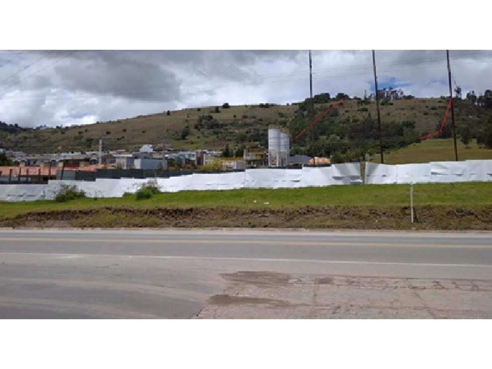 LOTE 28505 M2 EN VENTA EN TUNJA, BOYACA. SOBRE AUTOPISTA NORTE.