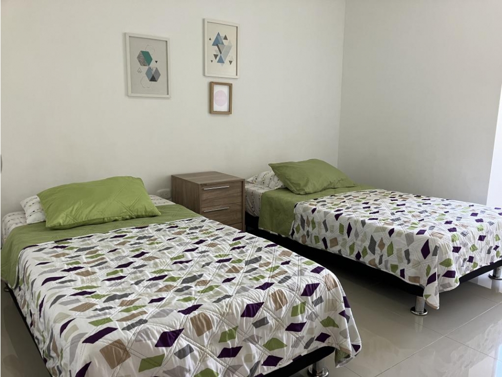 APARTAMENTO EN ALQUILER EN VILLA SANTOS.