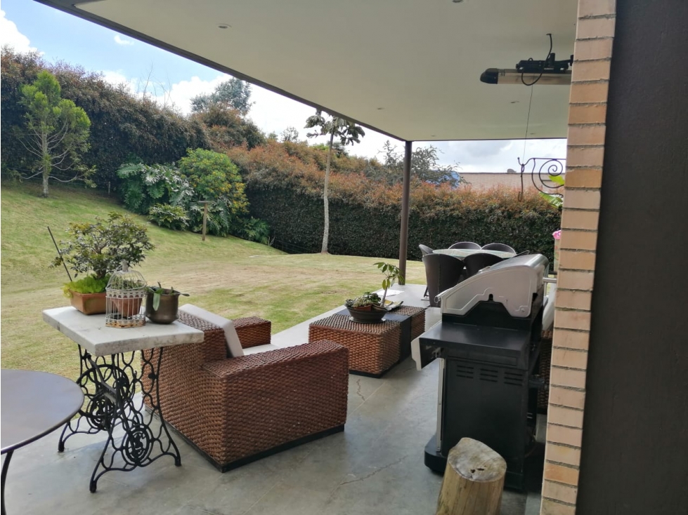 Casa en Venta Envigado Sector Alto de las Palmas