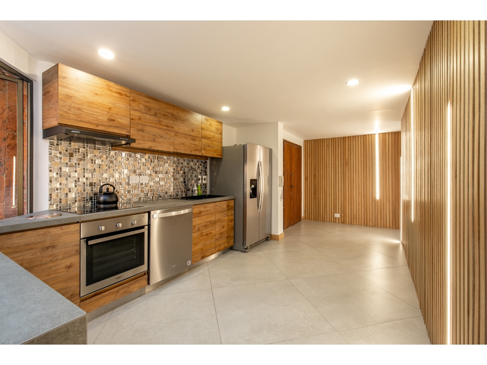 Fully Remodeled Penthouse in El Poblado Area