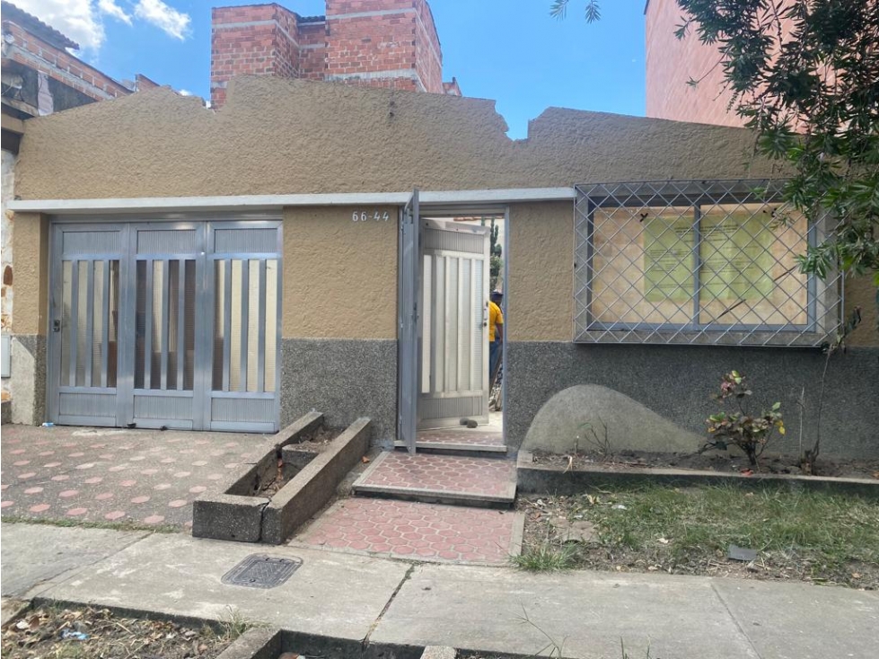 LOTE PARA LA VENTA EN LAURELES