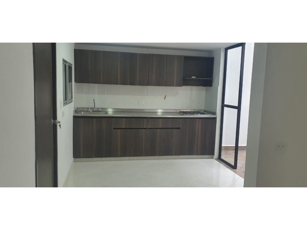 SE VENDE APARTAMENTO EN NIQUIA PARTE BAJA