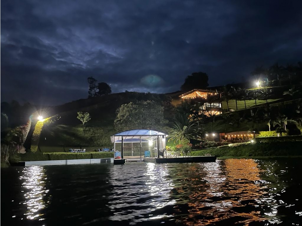 Venta de finca en El Peñol Antioquia