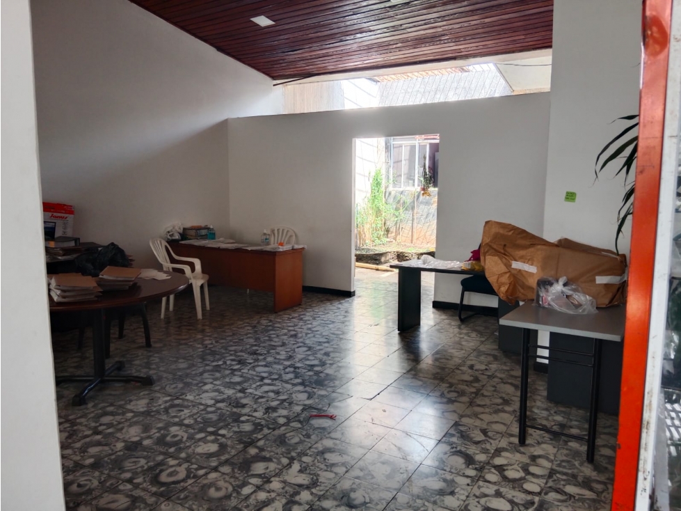 CASA EN VENTA EN SANTA ISABEL CALI SUR