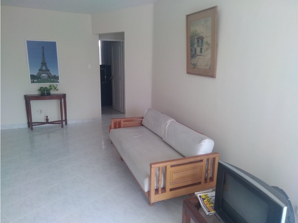 SE ARRIENDA APARTAMENTO, BOCAGRANDE - CARTAGENA