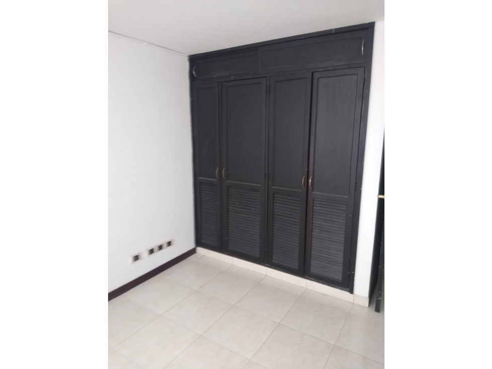 SE VENDE CASA AL SUR DE CALI, SAMANES DE GUADALUPE. A