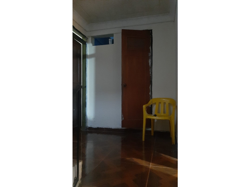 SE VENDE CASA EN PORTAL DE LAS PALMAS $145.000.000