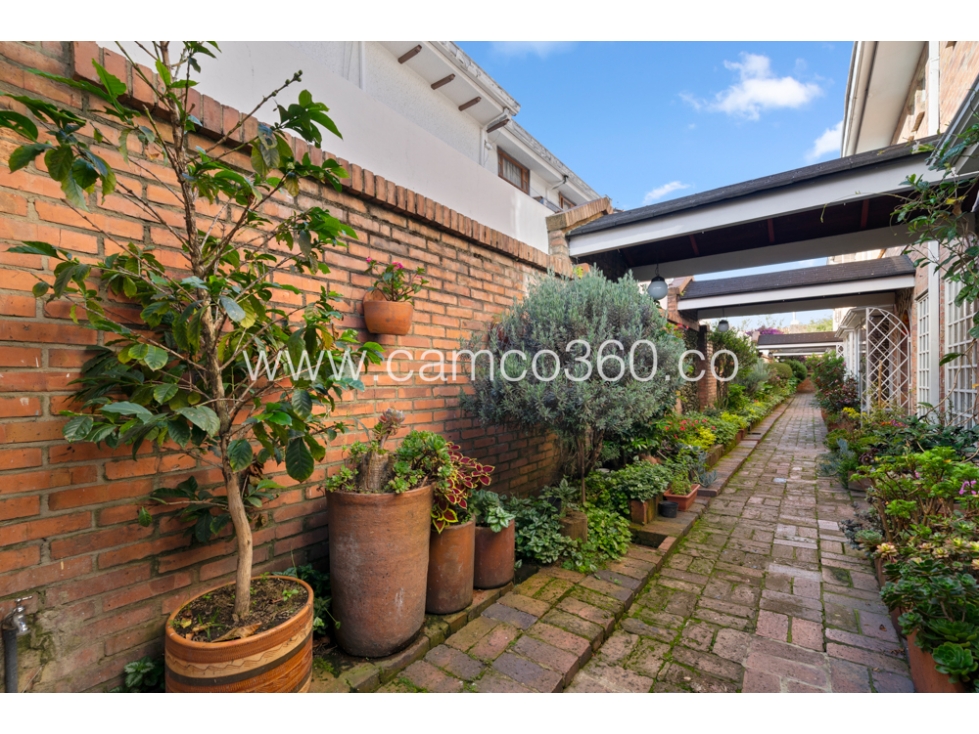 RENTA CASA EN BOGOTA USAQUEN