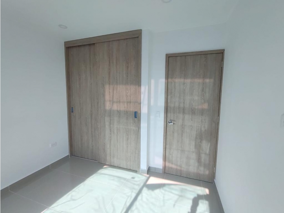 VENDO LINDA CASA EN PARAISO