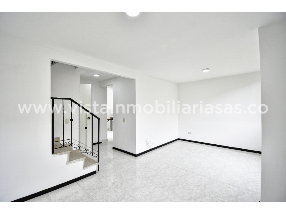 Venta Casa Conjunto Cerrado Sector Villa Pilar, Manizales