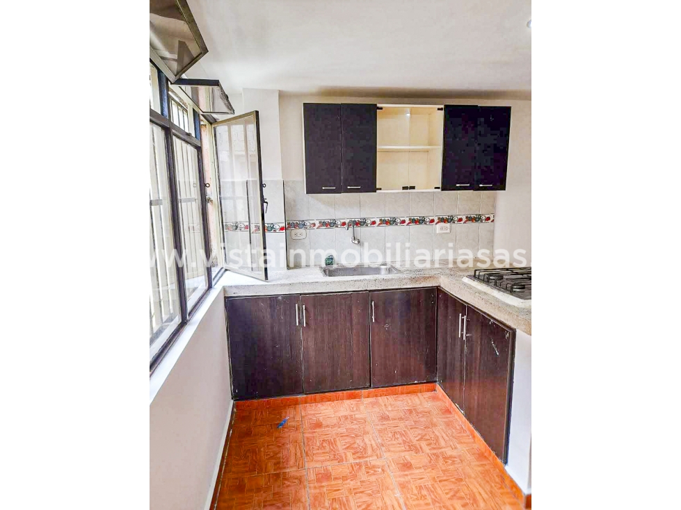 Venta Casa Comercial Sector San Cayetano, Manizales