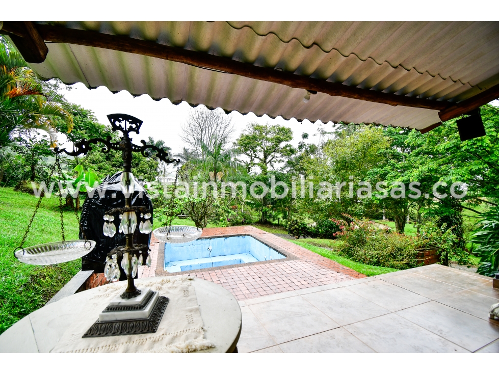 Venta o Permuta Casa Campestre Condominio el Agrado, Manizales