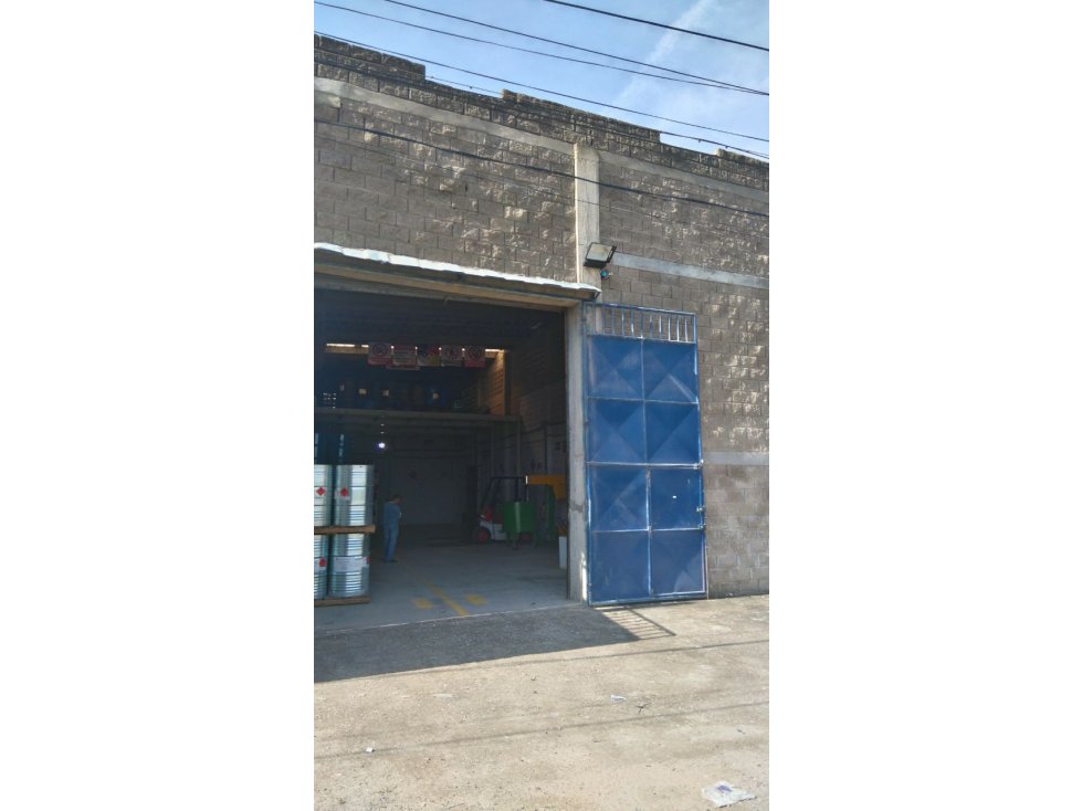 Vendo Bodega vía Juan Mina