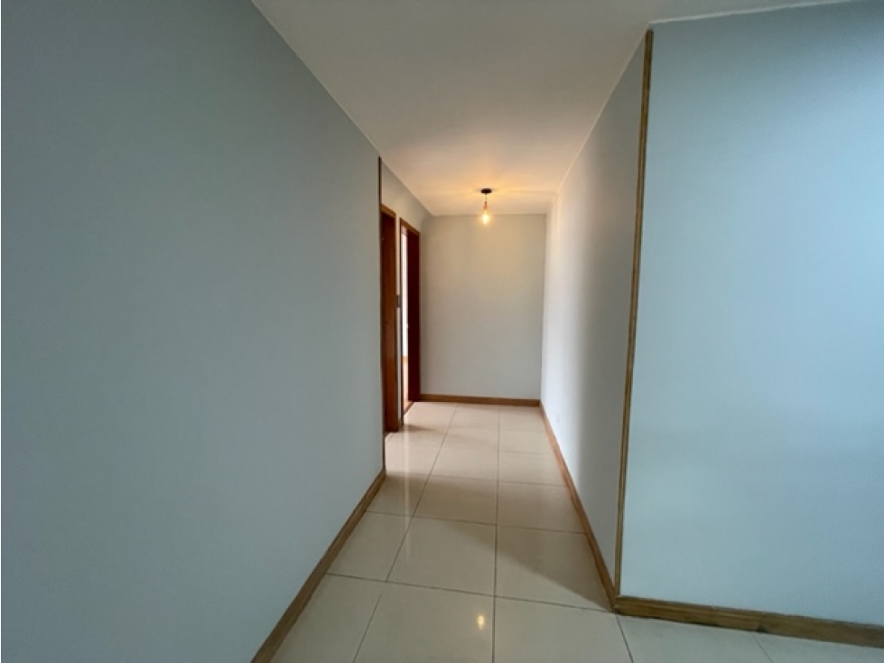 Arriendo apartamento en el lago- 98m Bogotá