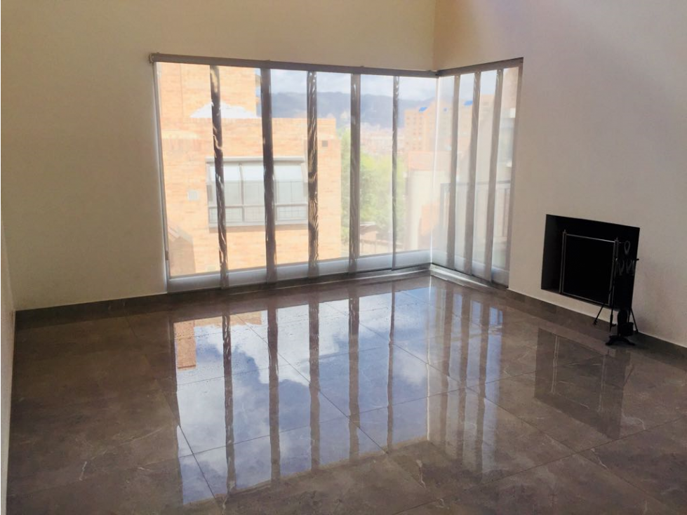 Bogotá, Venta Casa Esquinera Gratamira 282 mts