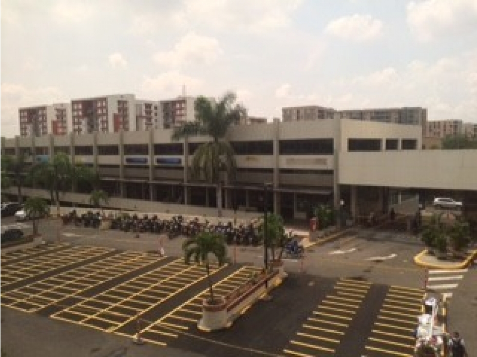 ALQUILA OFICINA EDIFICIO LA FLORA CALI