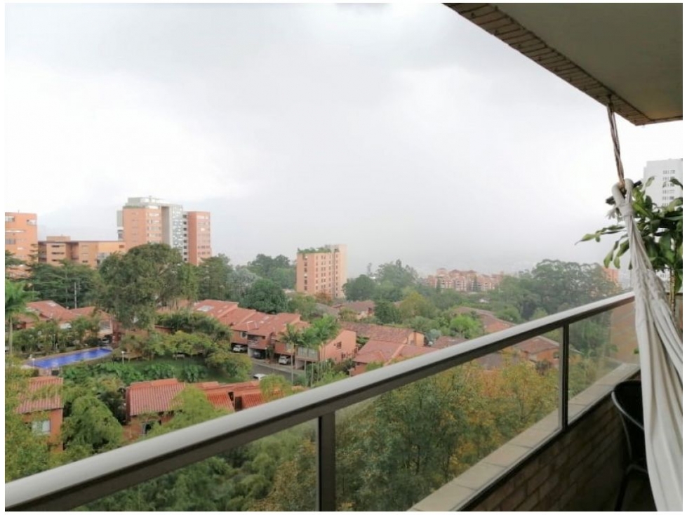 APARTAMENTO EN EL POBLADO SECTOR SAN LUCAS