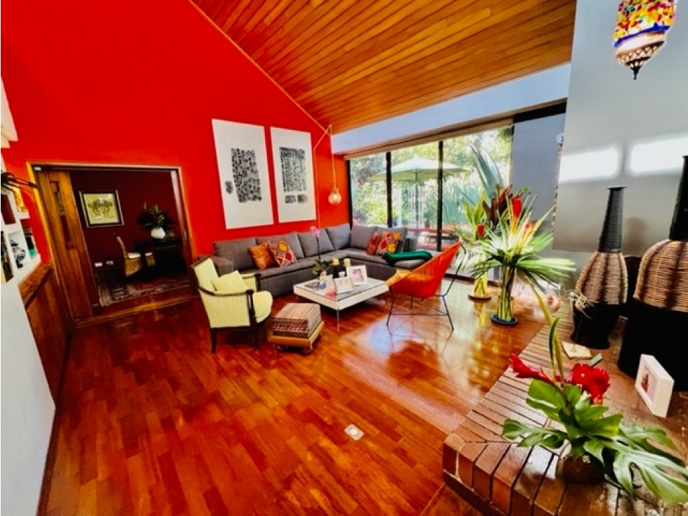 SANTA ANA ORIENTAL CASA CONJUNTO CERRADO