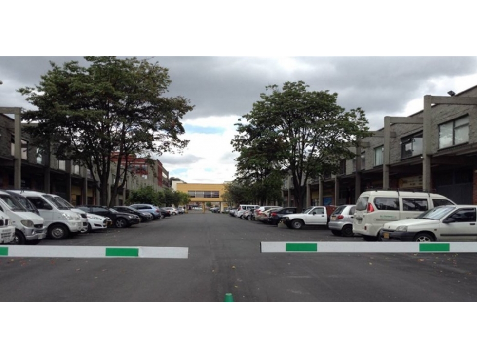 LAS FERIAS, CENTRO EMPRESARIAL CALLE 80, BODEGA.