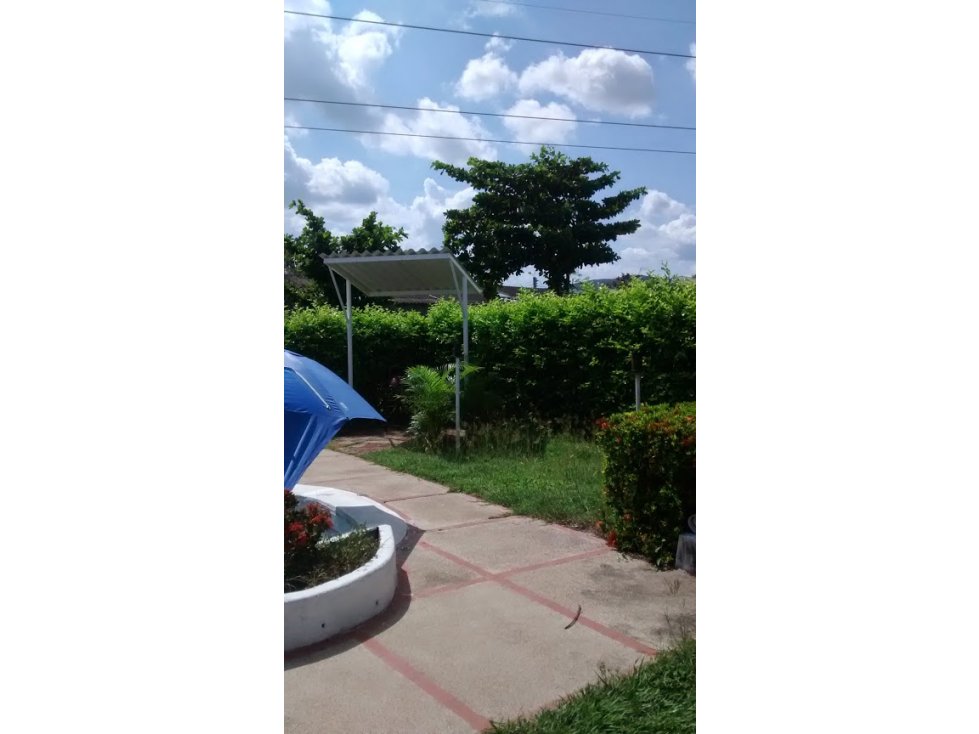 RV332 SE VENDE CASA VACACIONAL EN FLANDES TOLIMA