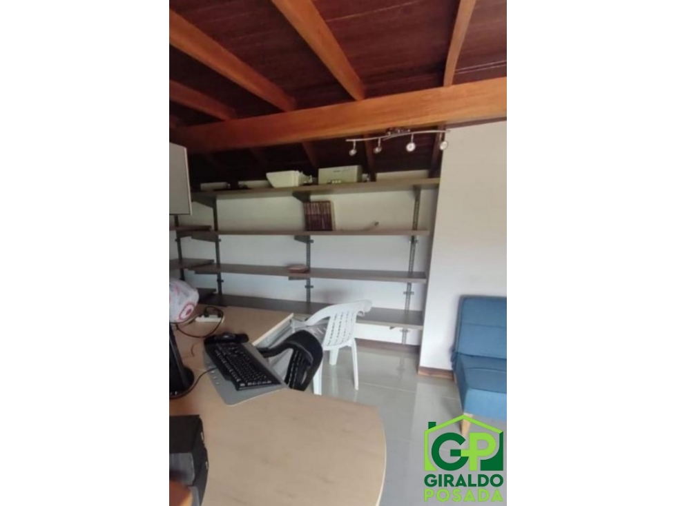 VENDO  CASA DE 4 NIVELES  EN BELEN LA MOTA