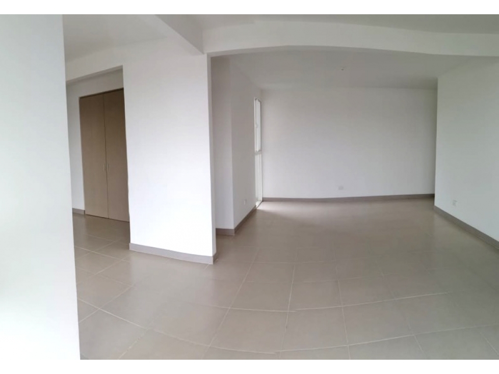 Apartamento en el Castillo - venta