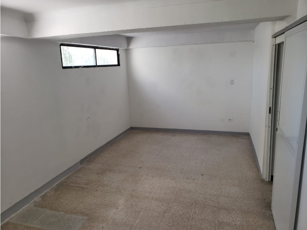 CARTAGENA ARRIENDO LOCAL DE 143M2 EN OLAYA SECTOR TESCA