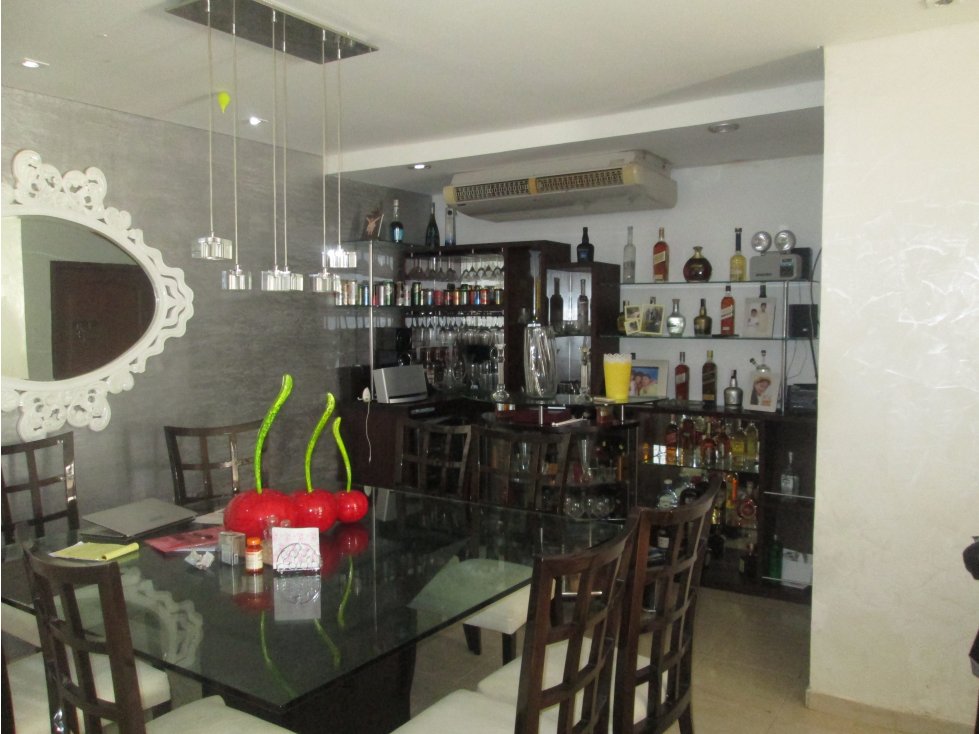 CARTAGENA VENTA CASA BARRIO CRESPO 24A19