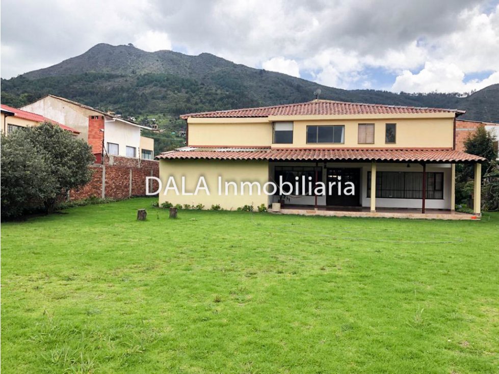 SE VENDE CASA CAMPESTRE EN COTA CUNDINAMARCA .