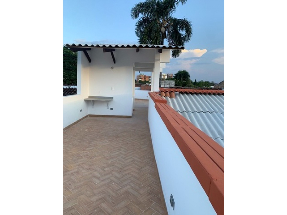 Venta Casa de 254mts2 en Tequendama, Sur de Cali 7882.