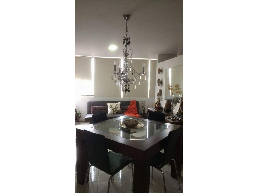 Venta Apartaestudio de 40Mrtrs2 en Centenario, Oeste de Cali 9390.