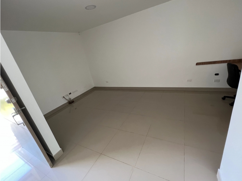 Venta de casa de 300mts2 en La Morada, Jamundí 9528.