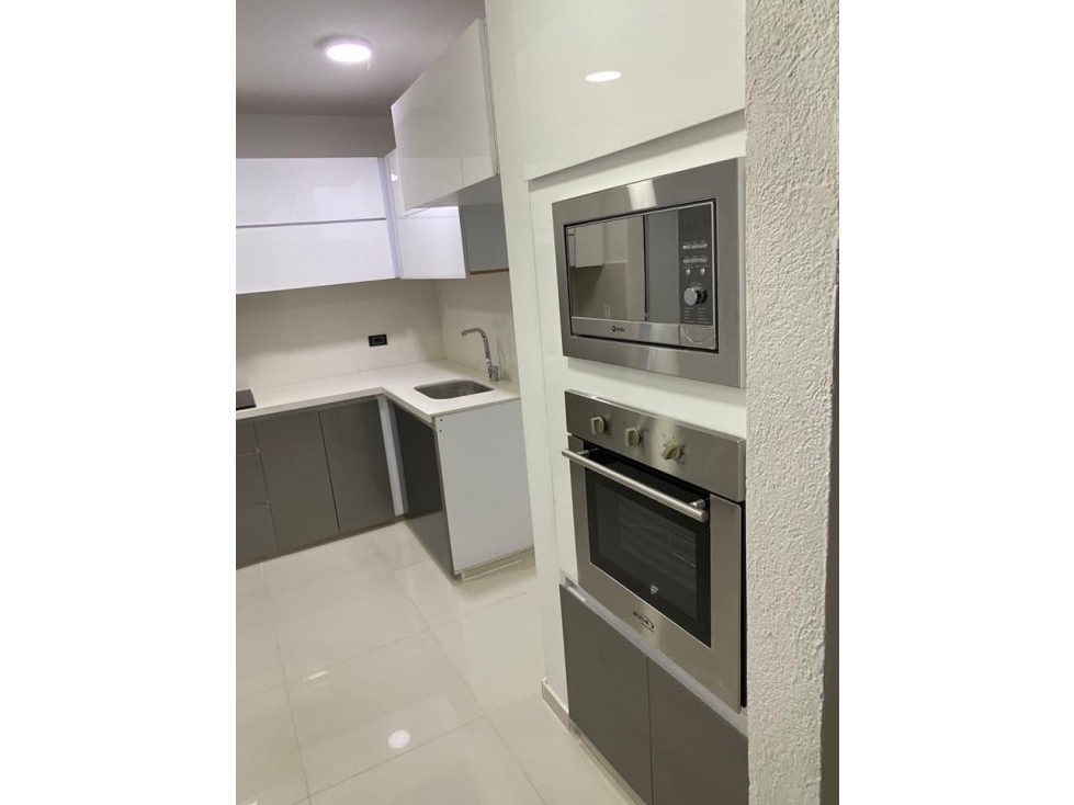 Venta Casa de 128mts2 Condominio Valle del Lili, Sur de Cali 7754.