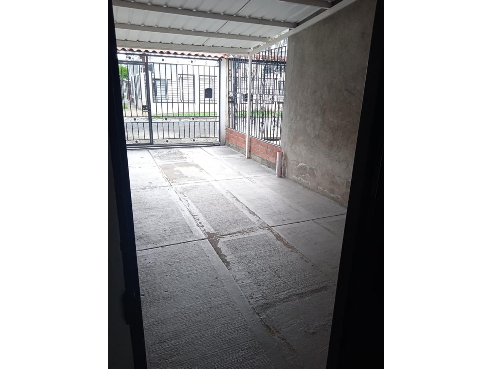 Venta Casa Unifamiliar en Ciudad 2000 de 170Mt2, Sur de Cali 8889.A