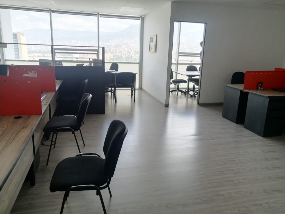 VENDO OFICINA  ENVIGADO CENTRO EMPRESARIAL  S48 Tower