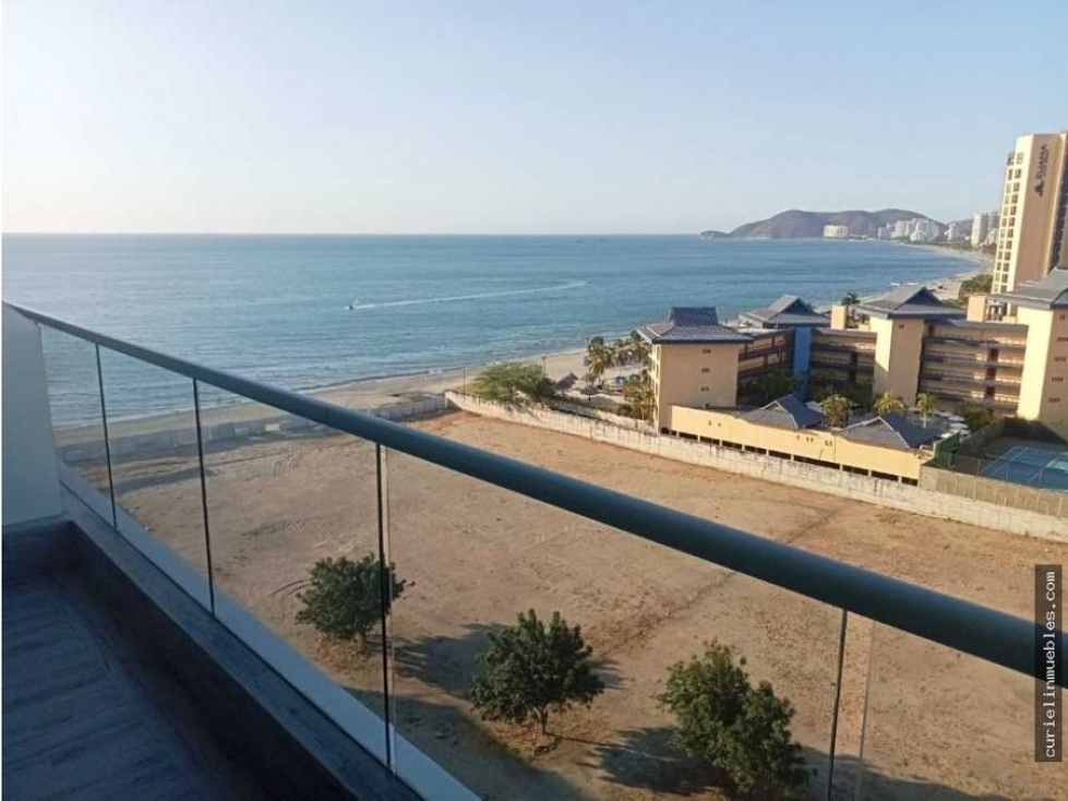 Venta apartaestudio en  primera línea de mar, Bello Horizonte