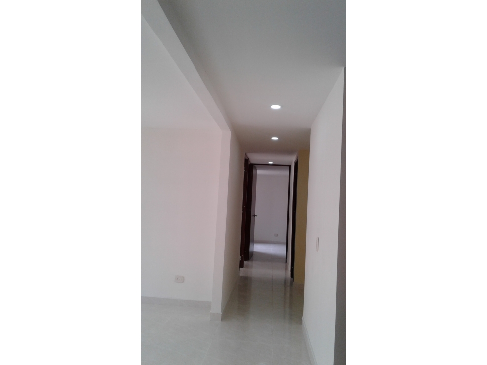 APARTAMENTO EN MOSQUERA