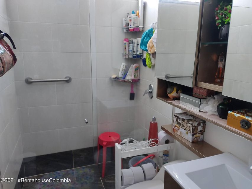 Apartamento en  Las Lomitas FRN:22-1525